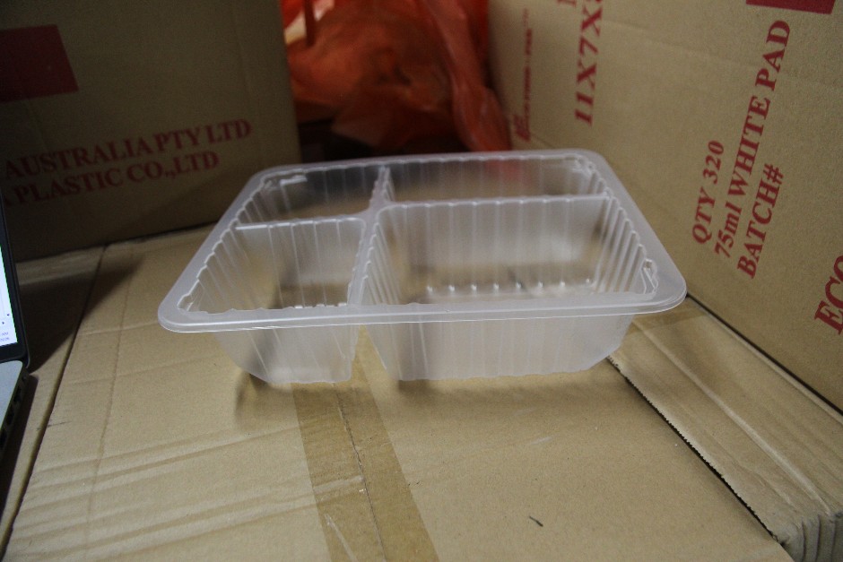 <p>Eco Food-Pac Map Trays Clear Unused in Box</p>