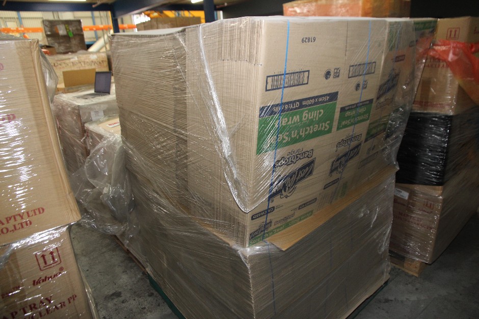 <p>Cast Away Cling Wrap Packing Boxes</p>