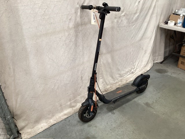 Ninebot Electric E- Scooter