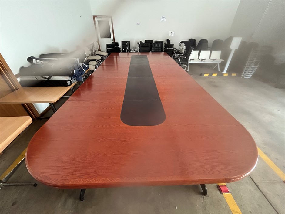 Used Large wooden conference table (can be disassembled)