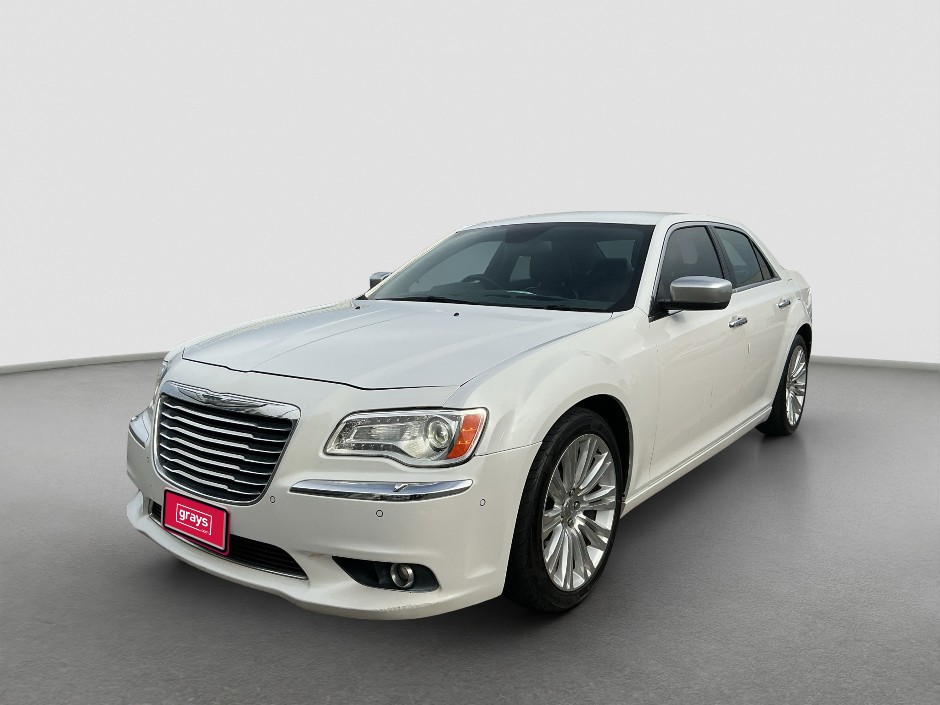 2014 Chrysler 300 C Luxury Petrol (WOVR-INSPECTED)