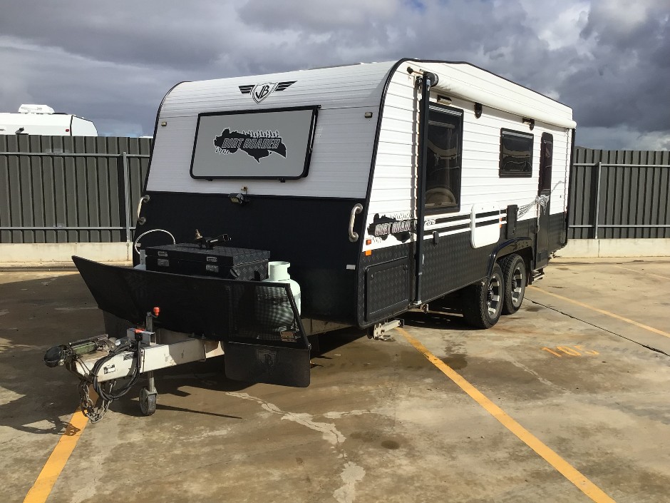2015 JB Caravans Dirt Roader 20' 6”