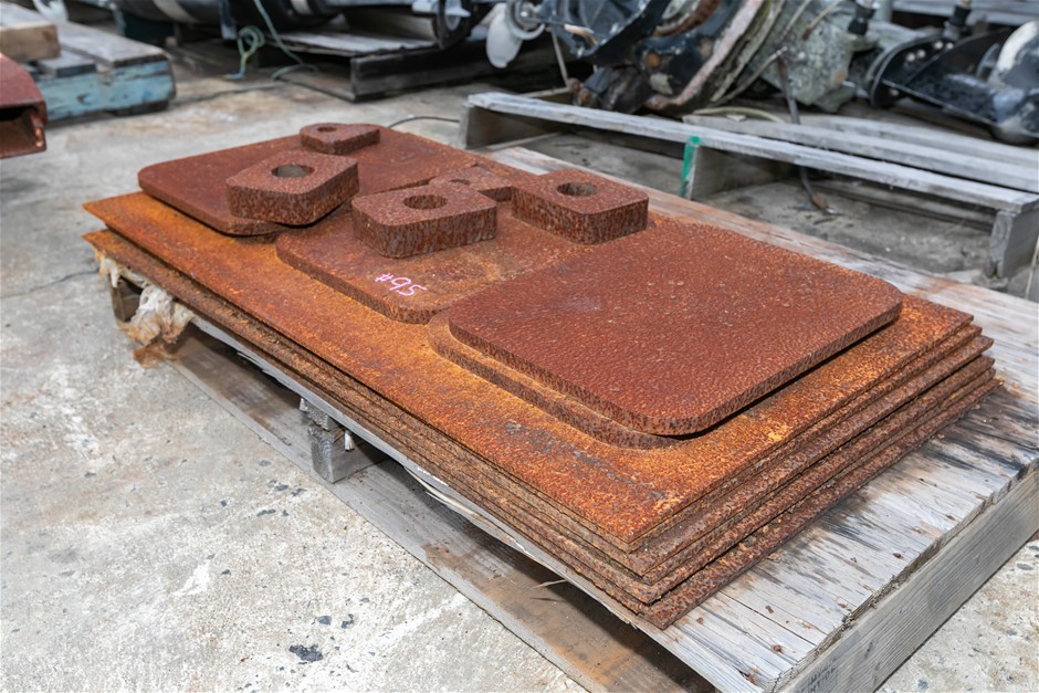 <B>Steel Plate & Welding Lugs</B>