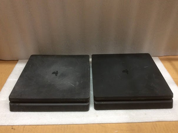 Sony PlayStation 4 Mixed Model Console (Lot of 2)