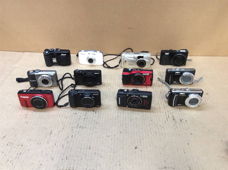 Mix Brand Mix Model Digital Cameras (Lot of 12)