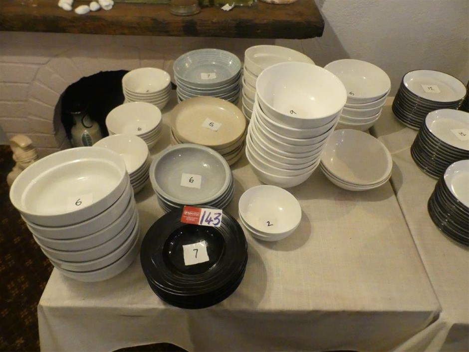 <B>Dining Ware</B>