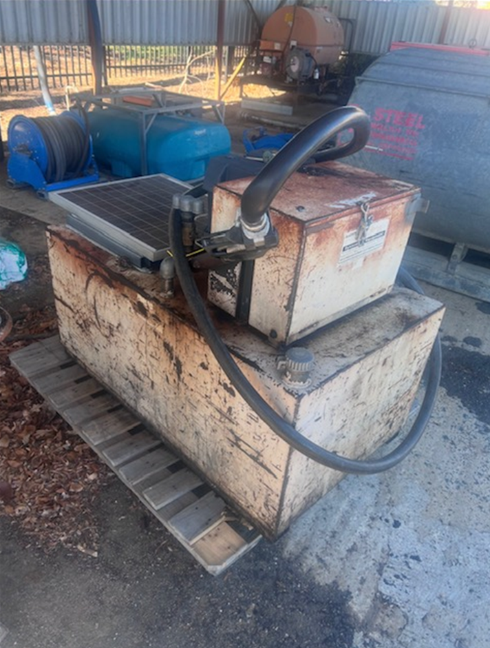 <B>Fuel Tank</B>