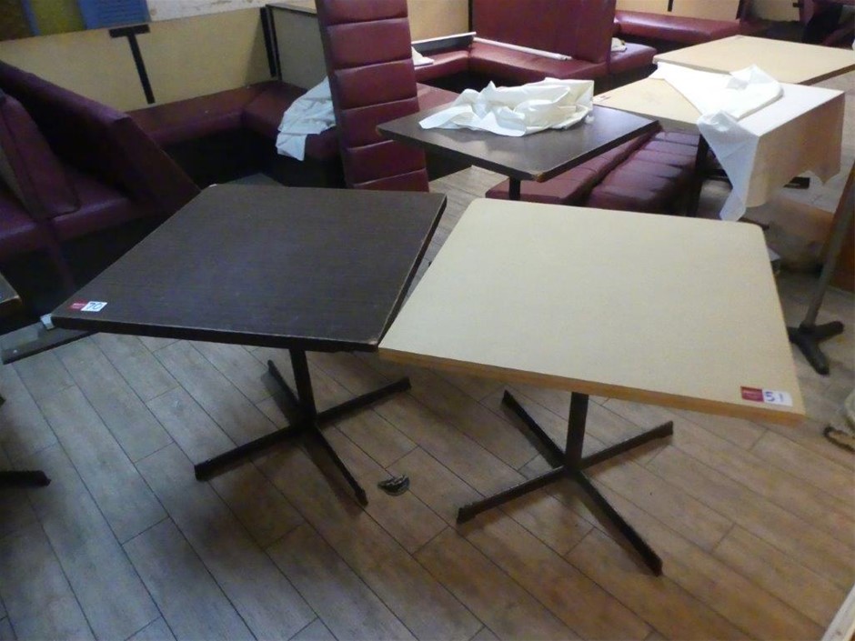 Café Table