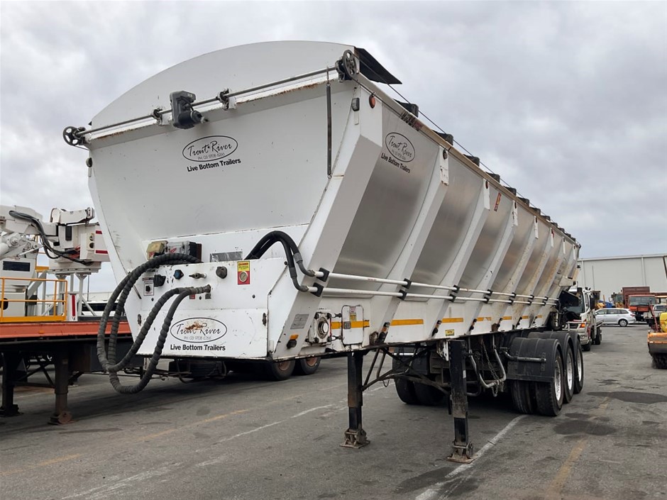 2018 AMS S3 33 SCT TriaxleTrailer