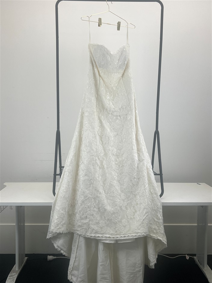 0241-7061789 · Bridal Dress,  WM – Wendy Makin Designs