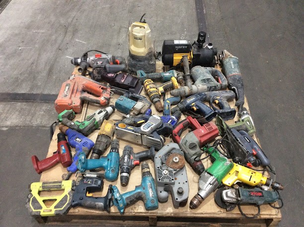 Ryobi/Ozito Mixed Brand and Model Electric Drill/Power Tools