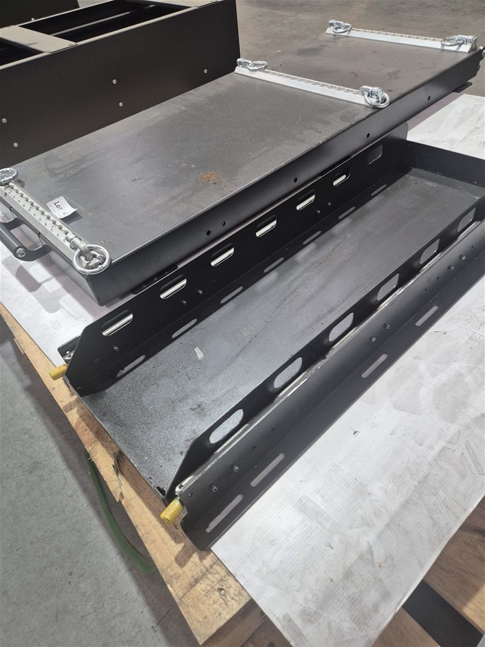 1 HD Fridge/Equipment Slide