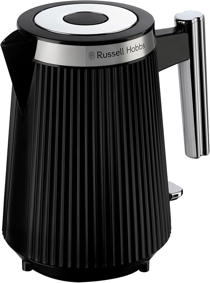 RUSSELL HOBBS Bronte Matte Black Kettle, RHK2675BLK. N.B: Retail return.