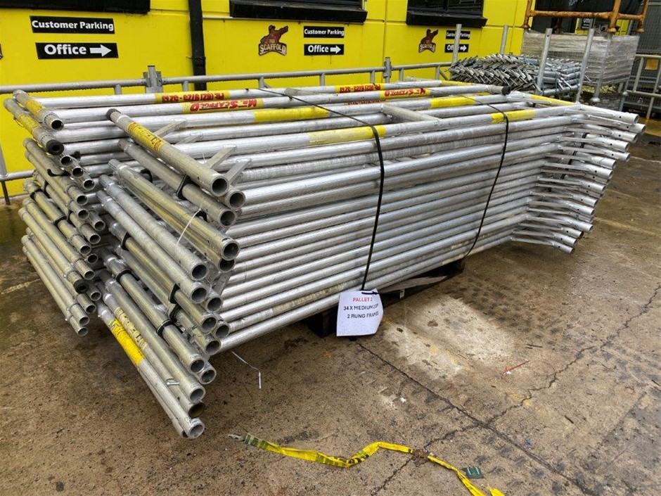 34 x Medium 2-Rung 2.5m Aluminium Scaffold Frames