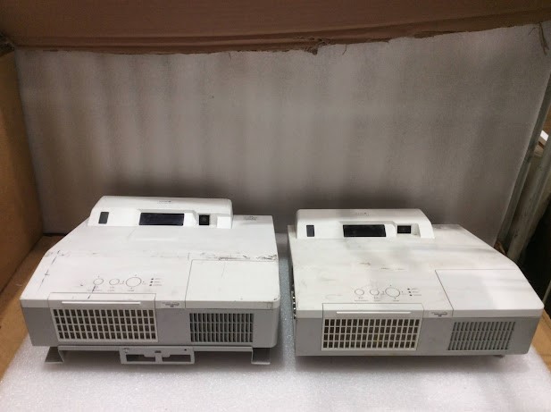 Hitachi CP-TW3005&CP-TW2503 LCD Projectors (Lot of 2)