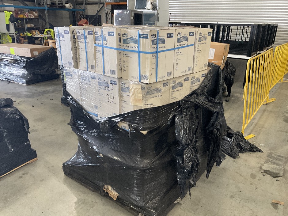 <p>Pallet of Numerous Multipurpose Cloth Rolls</p>
