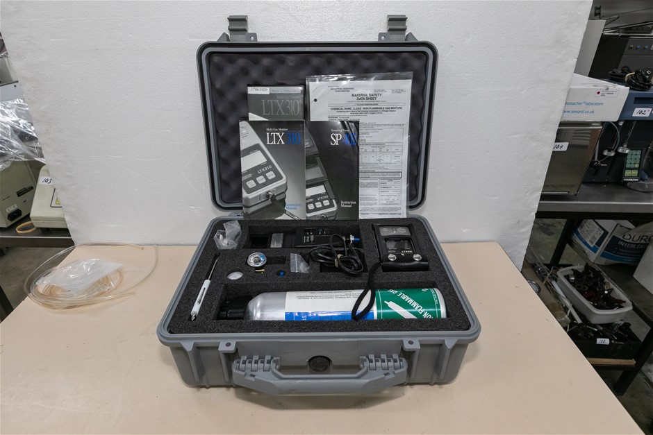 Multi-Gas Monitor Portable for O2 /NH3 / LEL with SP402  Sampling Pump