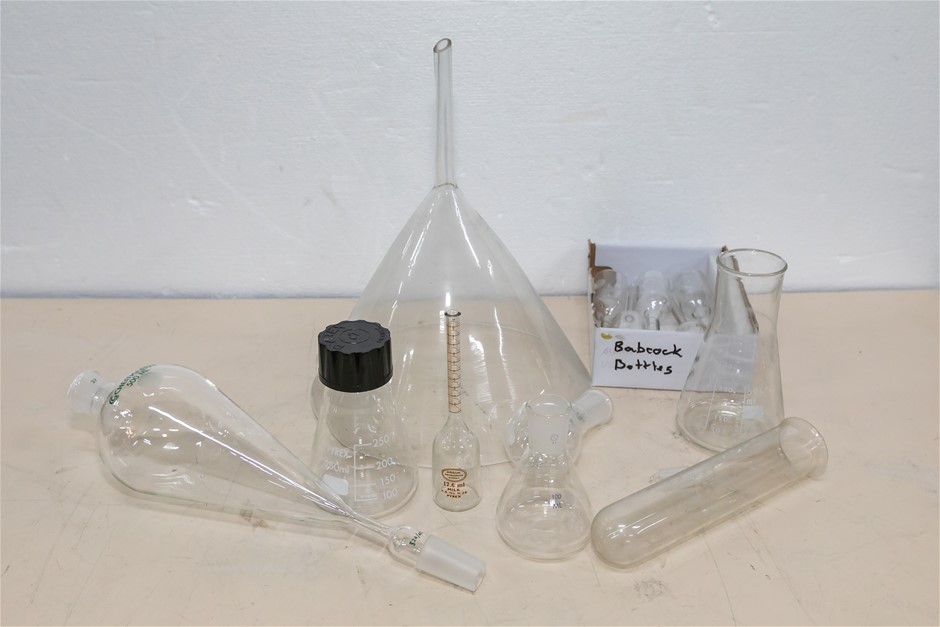 Laboratory Glassware (Pallet)