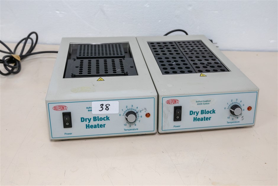 Dry Block Heater with Assorted Tube Sizes