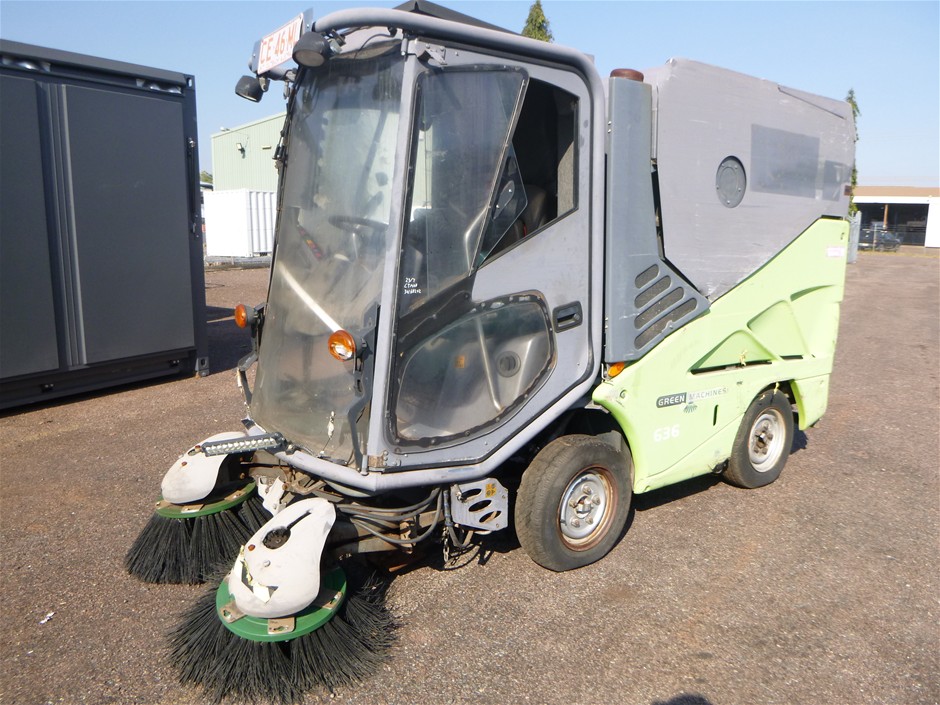 Green Machine 636 Street Sweeper Auction (0003-8022054) | Grays Australia