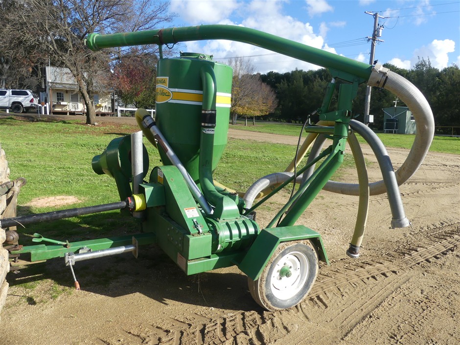 Walinga Agri-Vac 410 Pneumatic Grain Conveyor