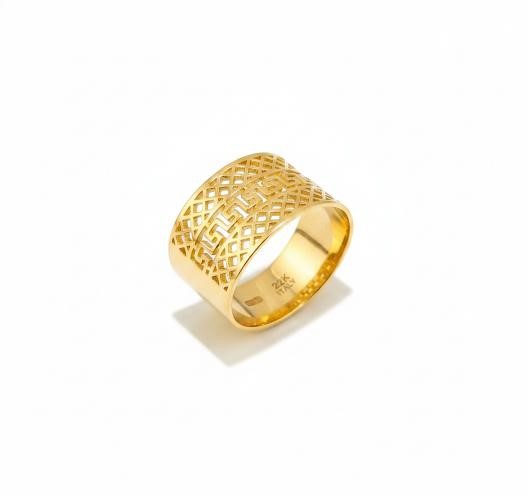 22K/Italy Yellow Gold Filled Ring -(stamped 22K/Italy)