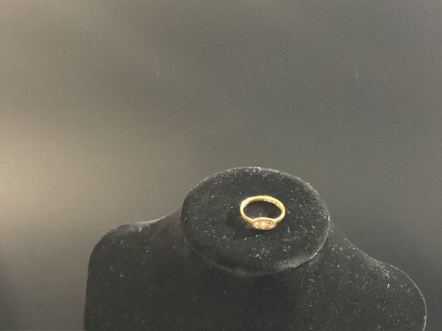 Hallmarked 22ct Yellow Gold, Seed Pearl Ring