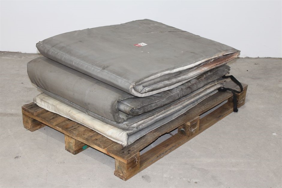 Quantity Of Insulation Blankets
