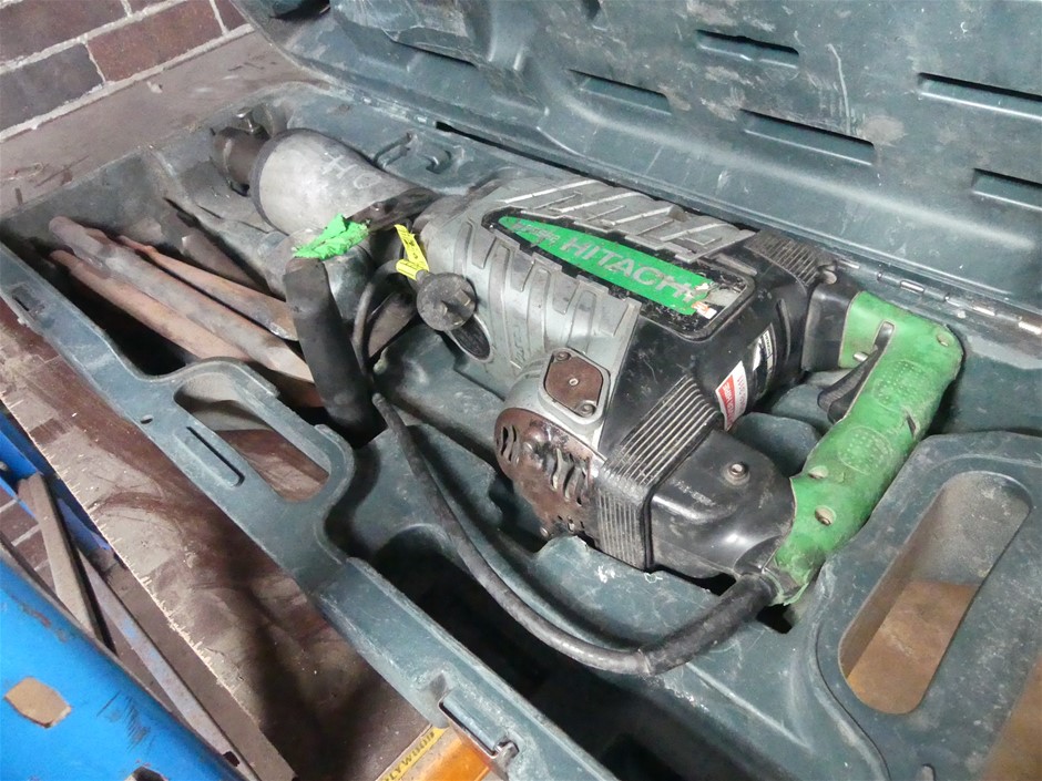 HItachi H65SB2 Electric Jack Hammer with Poly Case
