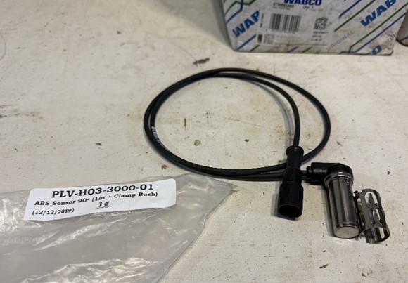 <p>ABS sensor, 1m and 2m cable, securing clamp</p>