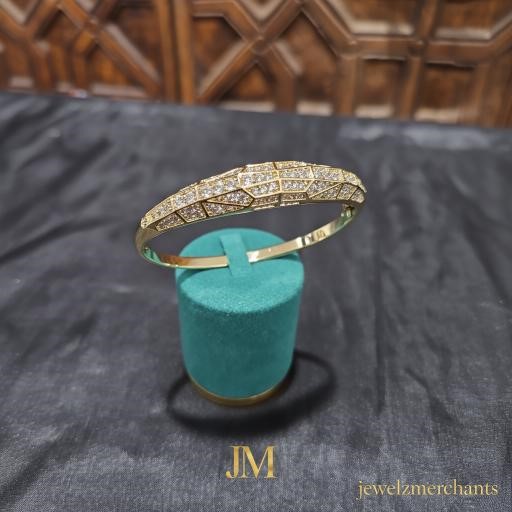 18K/Italy Gold Filled Bangle -(stamped 18K/Italy)-Bonus Gift