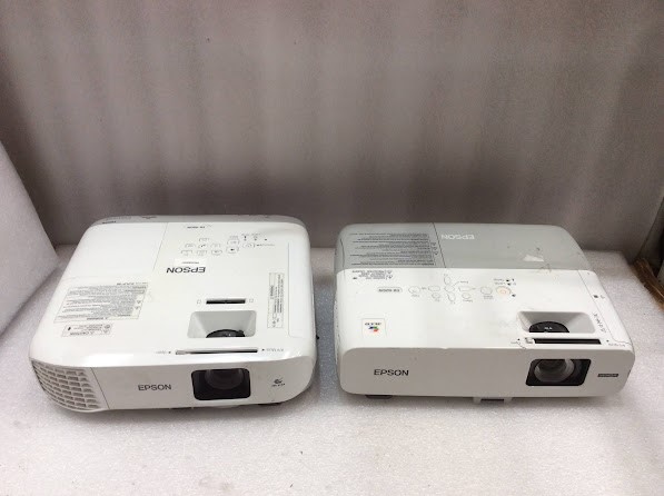 Epson EB-980W&EB-826W Projector (Lot of 2)