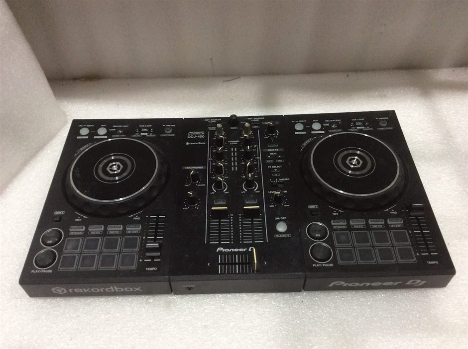 Pioneer DDJ-400 DJ Controller