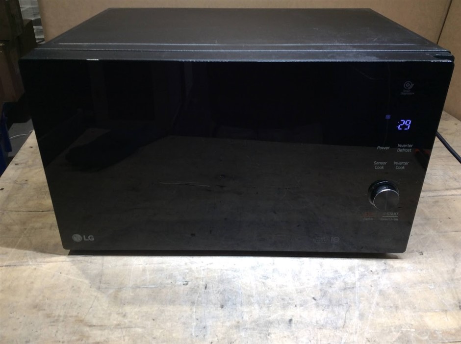 LG MS4266OBS Microwave Oven