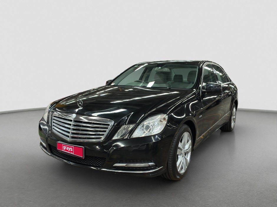 2012 Mercedes-Benz E-Class E200 Elegance Sedan (Petrol) (Auto)