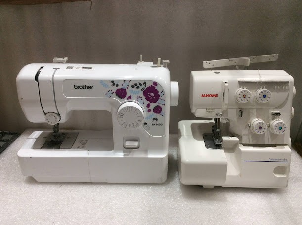 Janome 8002DX&Brother JA1400 Sewing Machine (Lot of 2)