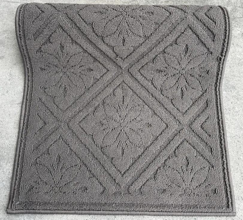Rug & Co Tufted Runner 60x175cm. NB: photo as is.