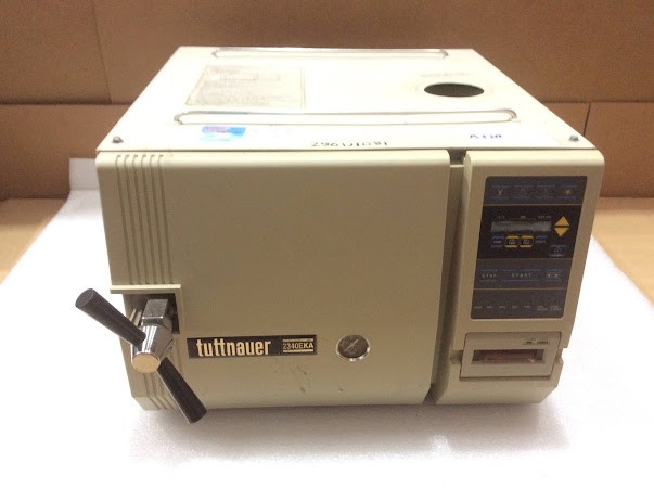 Tuttnauer 2340EKA Table Top Autoclave