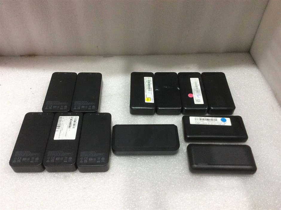 Cygnett and Mophie Mix Model Power Bank (Lot of 12)