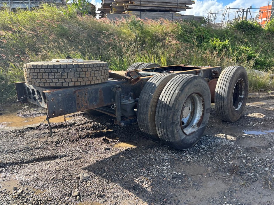 Truck Chassis & Rear Axle Assembly (6x4 Configuration)
