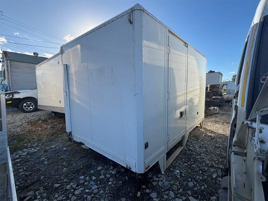 3300mm Pantech Body