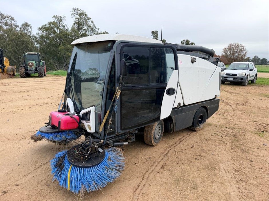 Street Sweeper
