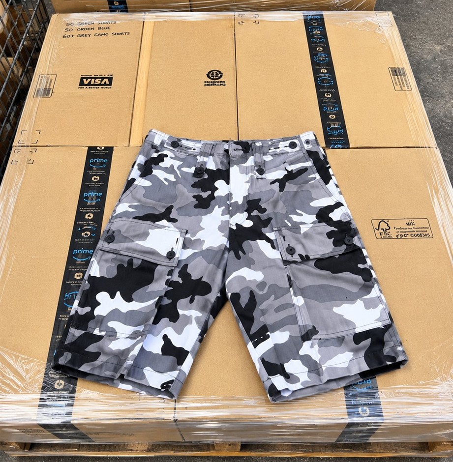 100 x White Camouflage Cargo Shorts, Assorted Sizes