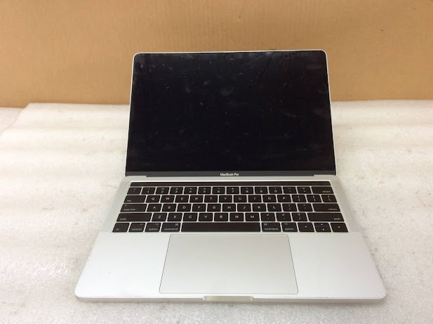 Apple A1706 (EMC 3163) Laptop I5-7287U 8GBRAM/256GB