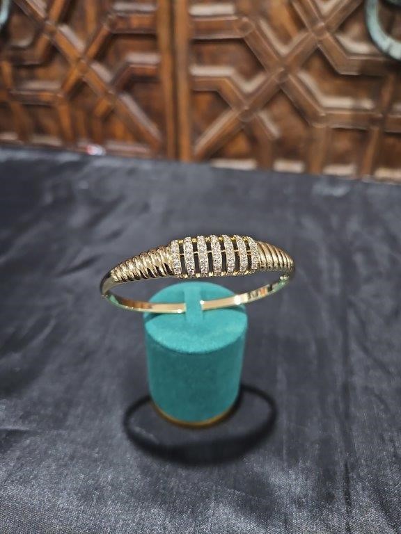 18K/Italy Gold Filled Bangle -(stamped 18K/Italy)-Warranty Quality-Bonus