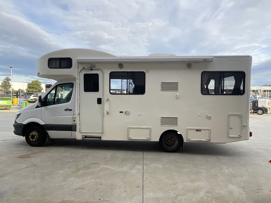 2018 Mercedes-Benz Sprinter Motor Home
