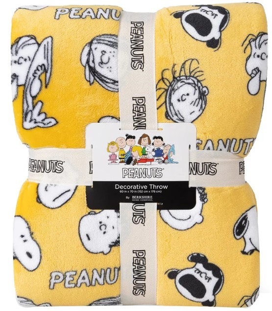 BERKSHIRE HOME COMPANY Peanuts Blanket Throw, 152cm x 178cm, Yellow. NB: no