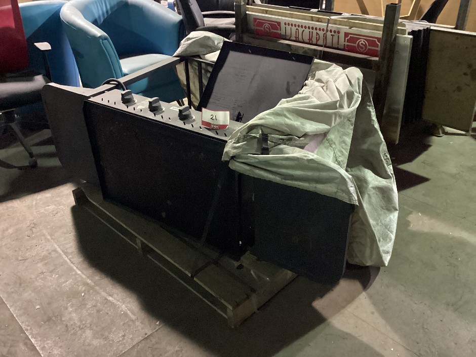 Jumbuck 4 Burner BBQ