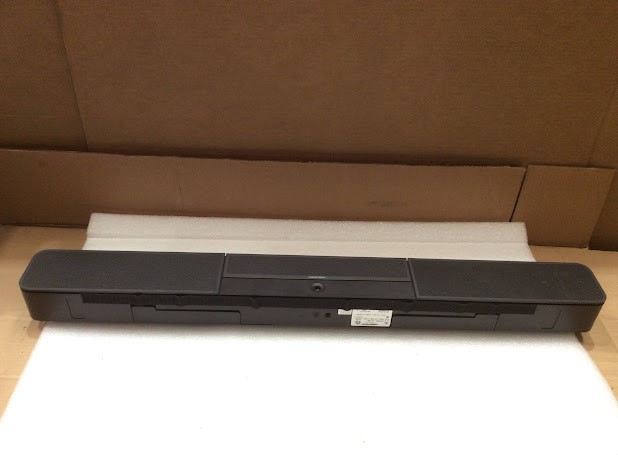 0013-2584430 · Crestron UC-SB1-CAM Soundbar with Built-in HD Camera