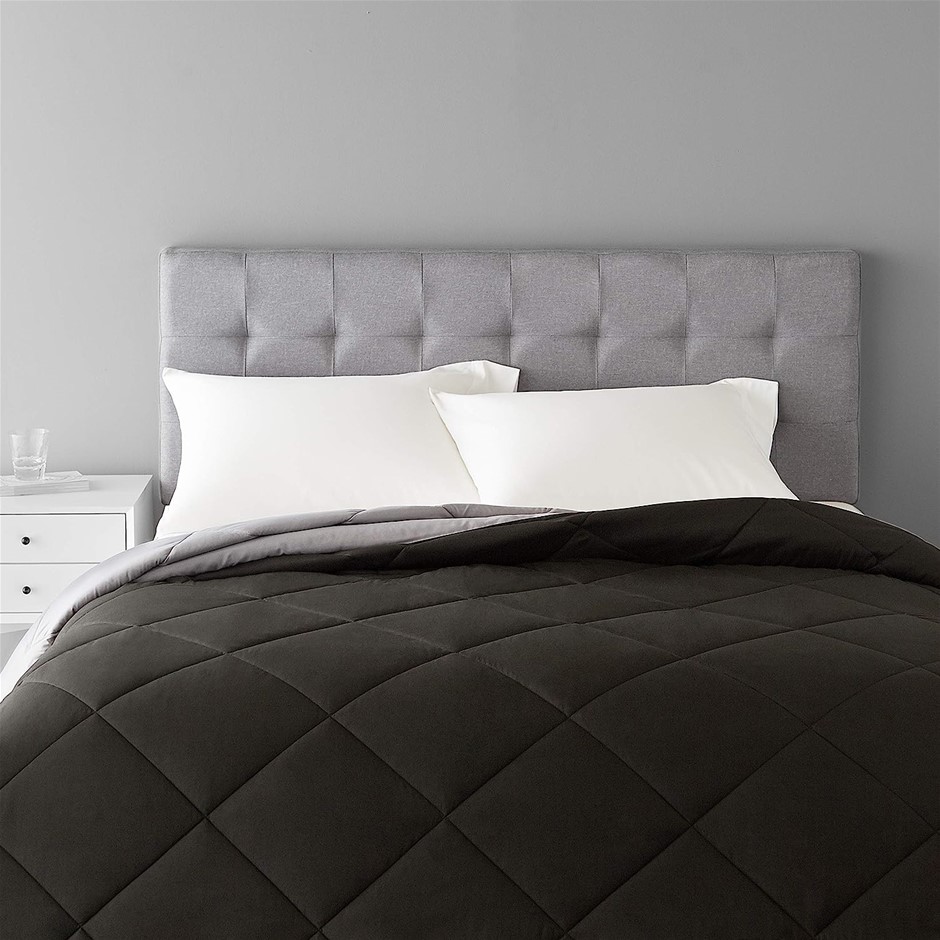 AMAZON BASICS Reversible, Lightweight Microfiber Comforter Blanket - King,